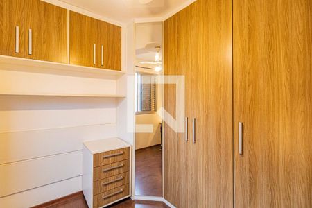 Quarto 1 de apartamento à venda com 3 quartos, 74m² em Jardim Ester Yolanda, São Paulo