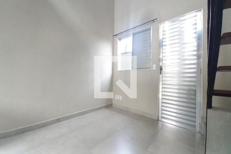 Sala de apartamento para alugar com 1 quarto, 29m² em Jardim dos Oliveiras, Campinas