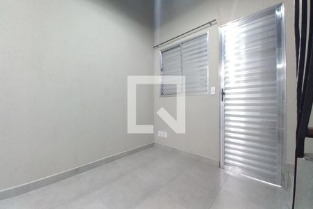 Sala de apartamento para alugar com 1 quarto, 29m² em Jardim dos Oliveiras, Campinas