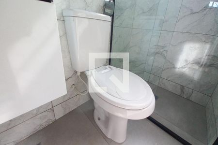 Apartamento para alugar com 29m², 1 quarto e sem vagaDetalhe do banheiro