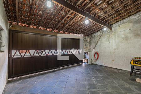 Casa à venda com 200m², 3 quartos e 2 vagas Casa à venda com 200m², 3 quartos e 2 vagasGaragem