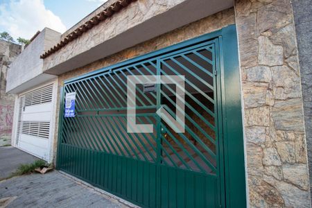 Casa à venda com 144m², 3 quartos e 2 vagasFachada