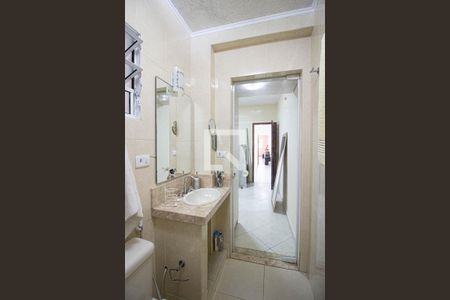 Casa à venda com 144m², 3 quartos e 2 vagasBanheiro da Suíte