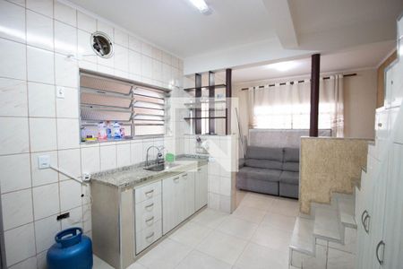 Casa à venda com 144m², 3 quartos e 2 vagasCozinha