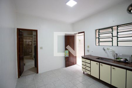Casa à venda com 144m², 3 quartos e 2 vagasCozinha