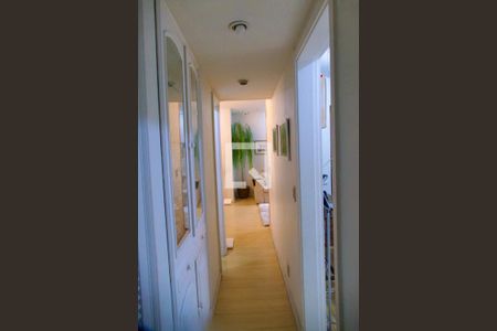 Apartamento à venda com 90m², 3 quartos e 1 vagaCorredor 