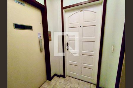 Apartamento à venda com 90m², 3 quartos e 1 vagaHall de entrada 