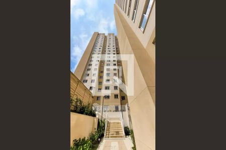 Apartamento para alugar com 35m², 2 quartos e sem vaga Apartamento para alugar com 35m², 2 quartos e sem vagaFachada