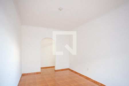 Casa à venda com 270m², 4 quartos e 3 vagas Casa à venda com 270m², 4 quartos e 3 vagasSala - Edícula