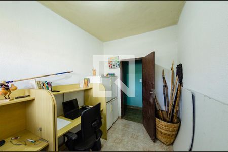Quarto 2 de casa à venda com 4 quartos, 420m² em João Pinheiro, Belo Horizonte