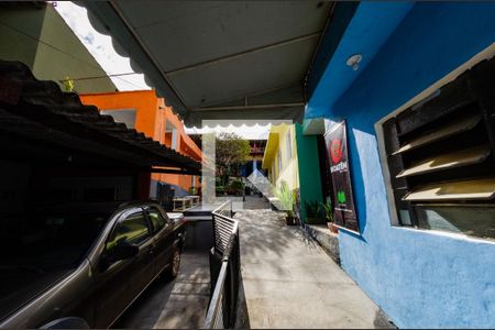 Casa à venda com 420m², 4 quartos e 5 vagasLoja