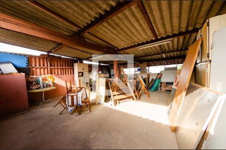 Casa à venda com 420m², 4 quartos e 5 vagasVaranda