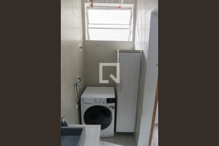 Studio à venda com 32m², 1 quarto e sem vaga Studio à venda com 32m², 1 quarto e sem vagaBanheiro