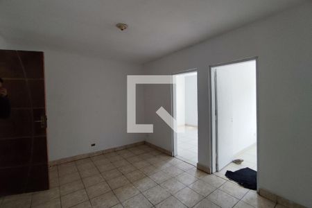 Sala de apartamento para alugar com 2 quartos, 70m² em Vila Nhocune, São Paulo