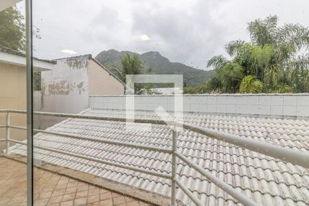 Casa de condomínio à venda com 600m², 6 quartos e 4 vagas Casa de condomínio à venda com 600m², 6 quartos e 4 vagasSuíte 1 - Sacada