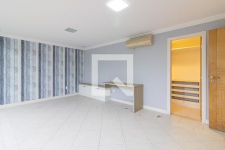 Casa de condomínio à venda com 600m², 6 quartos e 4 vagas Casa de condomínio à venda com 600m², 6 quartos e 4 vagasSuíte 2