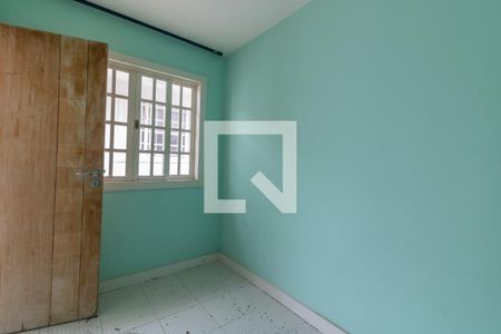 Casa de condomínio à venda com 600m², 6 quartos e 4 vagas Casa de condomínio à venda com 600m², 6 quartos e 4 vagasCasa Anexa (Quarto 2)