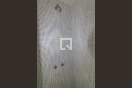 Casa de condomínio à venda com 600m², 6 quartos e 4 vagas Casa de condomínio à venda com 600m², 6 quartos e 4 vagasCasa Anexa (Banheiro)