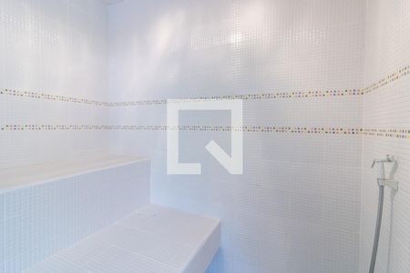 Casa de condomínio à venda com 600m², 6 quartos e 4 vagas Casa de condomínio à venda com 600m², 6 quartos e 4 vagasÁrea externa - Sauna