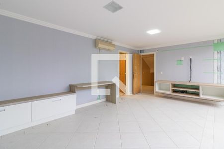 Casa de condomínio à venda com 600m², 6 quartos e 4 vagas Casa de condomínio à venda com 600m², 6 quartos e 4 vagasSuíte 2