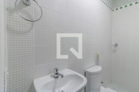 Casa de condomínio à venda com 600m², 6 quartos e 4 vagas Casa de condomínio à venda com 600m², 6 quartos e 4 vagasSuíte 4 - Banheiro