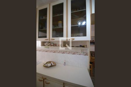 Apartamento à venda com 89m², 2 quartos e 1 vagaCozinha - Armários