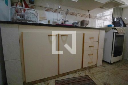 Apartamento à venda com 89m², 2 quartos e 1 vagaCozinha - Armários