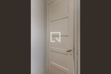 Apartamento para alugar com 60m², 2 quartos e sem vagaBanheiro de serviço