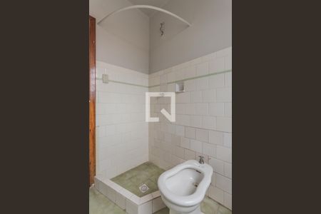 Apartamento para alugar com 60m², 2 quartos e sem vagaBanheiro