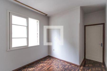 Quarto 2 de apartamento para alugar com 2 quartos, 60m² em Mont Serrat, Porto Alegre