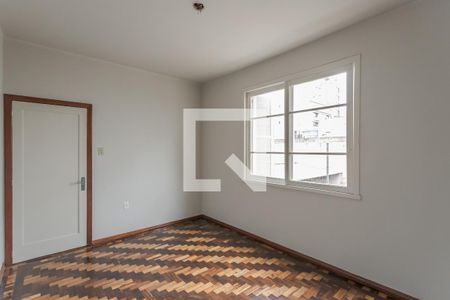 Quarto 1 de apartamento para alugar com 2 quartos, 60m² em Mont Serrat, Porto Alegre