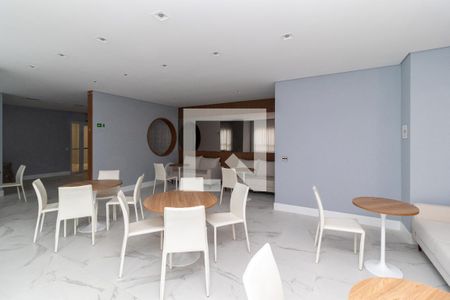 Apartamento à venda com 34m², 2 quartos e sem vagaÁrea comum - Salão de festas