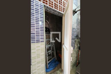 Casa à venda com 290m², 3 quartos e 2 vagas Casa à venda com 290m², 3 quartos e 2 vagasQuintal