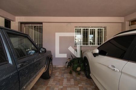 Casa à venda com 290m², 3 quartos e 2 vagas Casa à venda com 290m², 3 quartos e 2 vagasGaragem