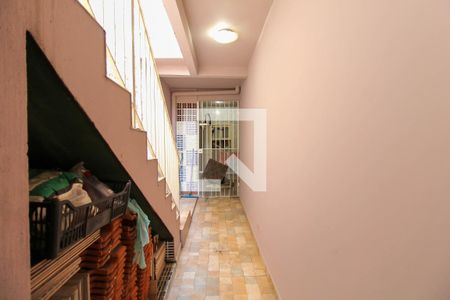 Casa à venda com 290m², 3 quartos e 2 vagas Casa à venda com 290m², 3 quartos e 2 vagasCorredor Externo