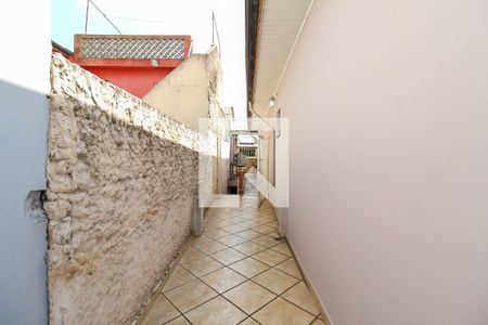 Casa à venda com 290m², 3 quartos e 2 vagas Casa à venda com 290m², 3 quartos e 2 vagasCorredor Externo