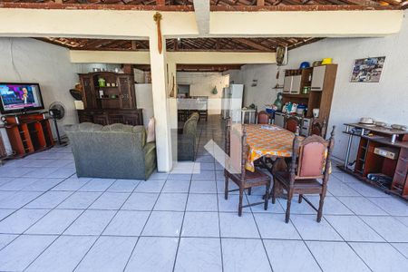 Casa à venda com 350m², 3 quartos e 4 vagasEsapaço gourmet / sala