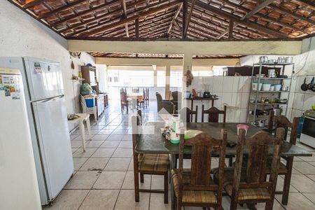 Casa à venda com 350m², 3 quartos e 4 vagasEsapaço gourmet / sala