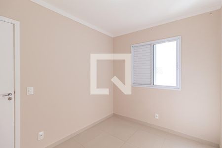 Quarto 2 de apartamento para alugar com 2 quartos, 42m² em São Pedro, Osasco