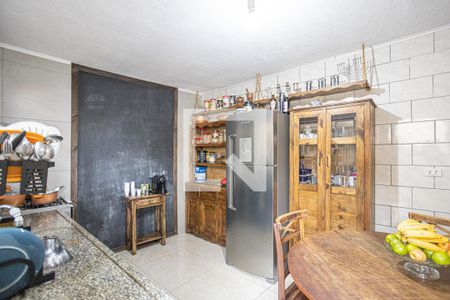 Casa à venda com 141m², 3 quartos e 1 vaga Casa à venda com 141m², 3 quartos e 1 vagaCozinha