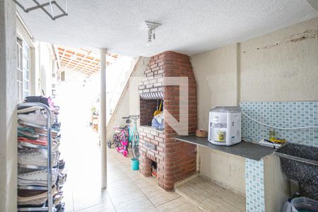 Casa à venda com 141m², 3 quartos e 1 vaga Casa à venda com 141m², 3 quartos e 1 vagaChurrasqueira