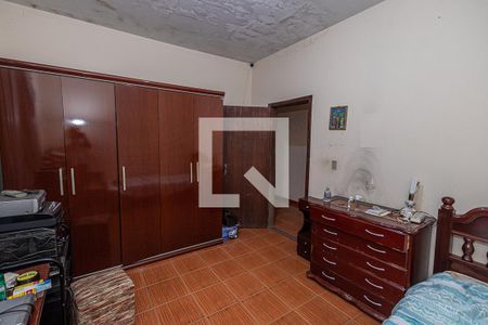 Casa à venda com 610m², 3 quartos e 7 vagas Casa à venda com 610m², 3 quartos e 7 vagasQuarto 2