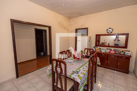 Casa à venda com 610m², 3 quartos e 7 vagas Casa à venda com 610m², 3 quartos e 7 vagasCopa