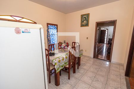 Casa à venda com 610m², 3 quartos e 7 vagas Casa à venda com 610m², 3 quartos e 7 vagasCopa