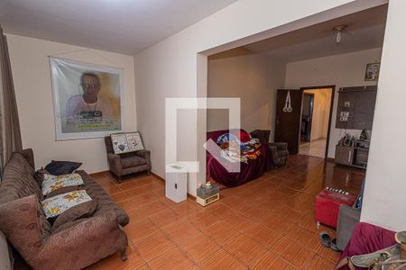 Sala / 2 ambiantes de casa à venda com 3 quartos, 610m² em São Benedito, Belo Horizonte
