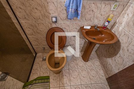 Casa à venda com 610m², 3 quartos e 7 vagas Casa à venda com 610m², 3 quartos e 7 vagasBanheiro da suite