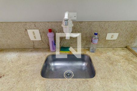 Cozinha de kitnet/studio para alugar com 1 quarto, 37m² em Santa Cecília, São Paulo