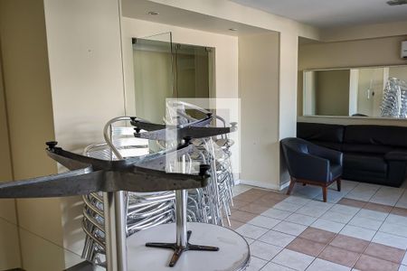 Apartamento à venda com 127m², 2 quartos e 2 vagassalao