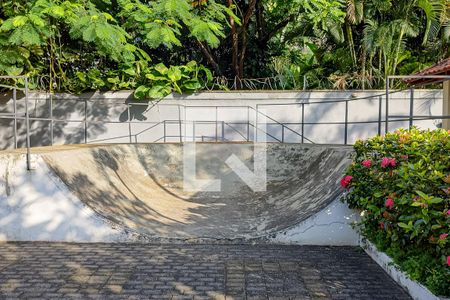 Apartamento à venda com 127m², 2 quartos e 2 vagasskate