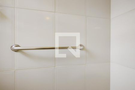 Casa à venda com 650m², 4 quartos e 3 vagas Casa à venda com 650m², 4 quartos e 3 vagasBanheiro da Suíte 1